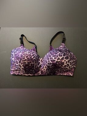 Torrid 360° Back Smoothing Wire-Free Bra, Purple Leopard Print, Size 42DDD, Used
